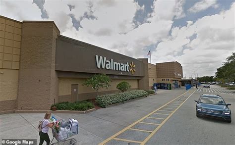Walmart vero beach - Find out the opening and closing hours, phone number, web address and location of Walmart Supercenter in Vero Beach, FL. See nearby stores, such as Sam's Club, …